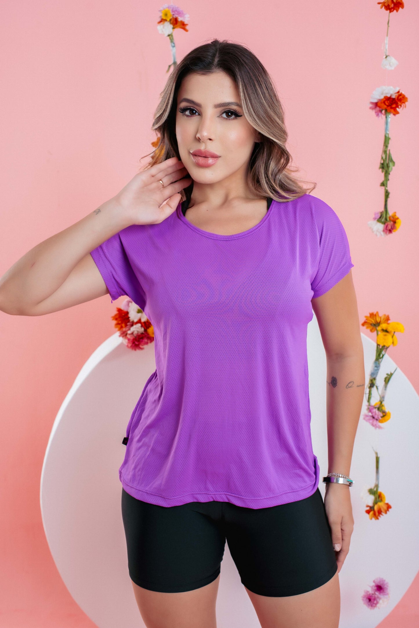 Blusa Fitness 100%  Poliamida com Micro-furinhos