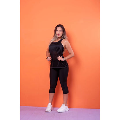 Camiseta Regata Fitness de 100% Poliamida com Micro-furinhos
